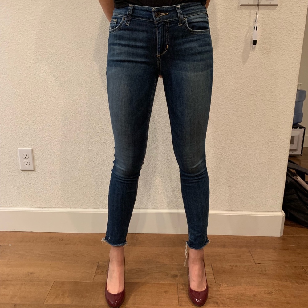 Joe’s crop ankle jeans in size 25